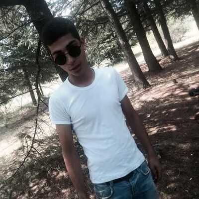  ,   Mamuka, 30 ,   