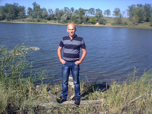  ,   Rusik, 48 ,   