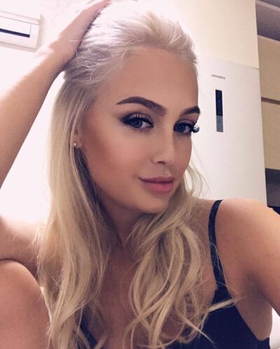  ,   Leyla, 25 ,   ,   