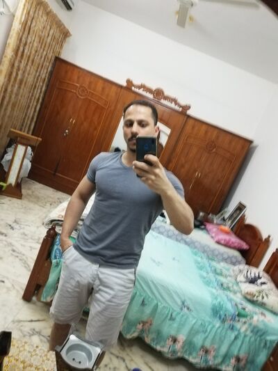  Esenyurt,   Mustafa, 38 ,   ,   , c 