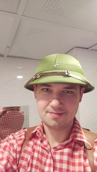  Isleworth,   , 33 ,   ,   