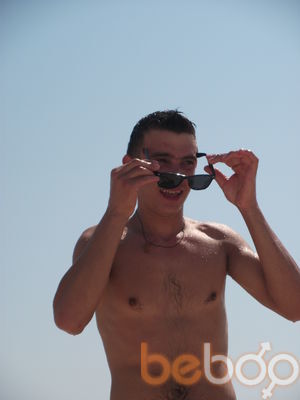  3888724  Petr, 35 ,    