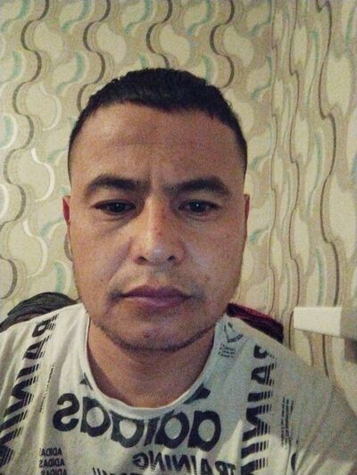  ,   Ali, 27 ,  