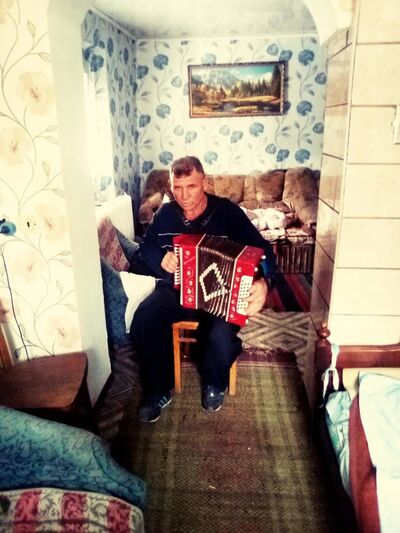  ,   Mihail, 54 ,   ,   , c 