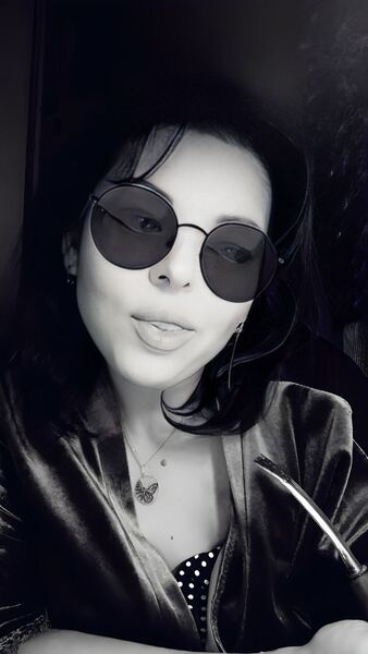  ,   Liza, 42 ,   ,   