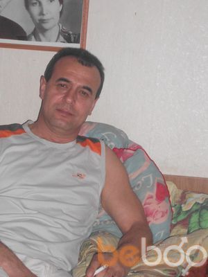  ,   Amir, 52 ,   