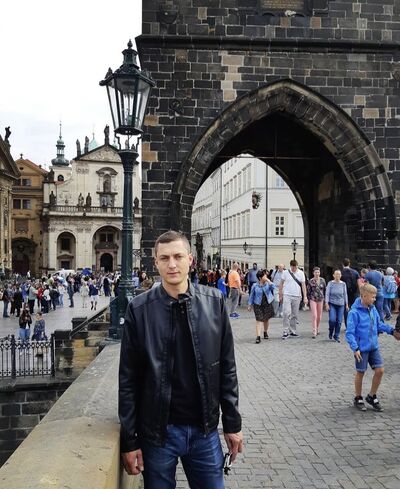  ,   Vlad, 38 ,   ,   , 