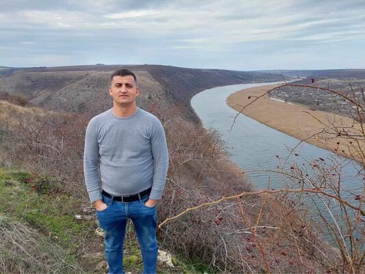 ,   Vadim, 35 ,   ,   