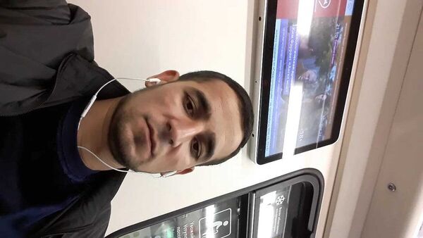  ,   Ruslan, 37 ,   ,   , c 