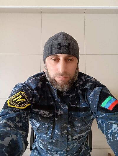 ,   Salim, 40 ,   ,   