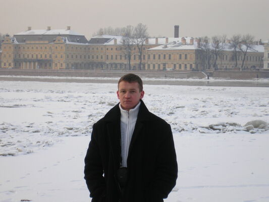  ,   Dmitrii, 40 ,   , 