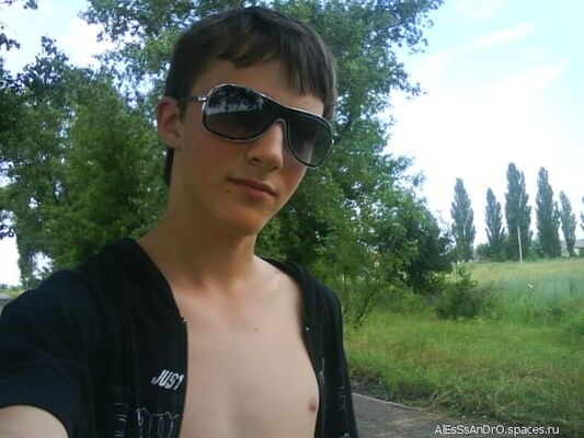  ,   Aleks, 39 ,   