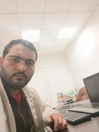  ,   Edgar, 27 ,   ,   