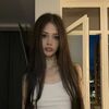  ,  Elina, 19