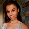  ,  Yana, 27