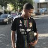   Soares