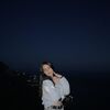  ,  Milana, 21