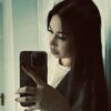  ,  Laura, 19