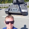  ,  Max, 33