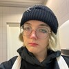  ,  Rosa, 18