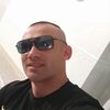  ,  Niko, 41